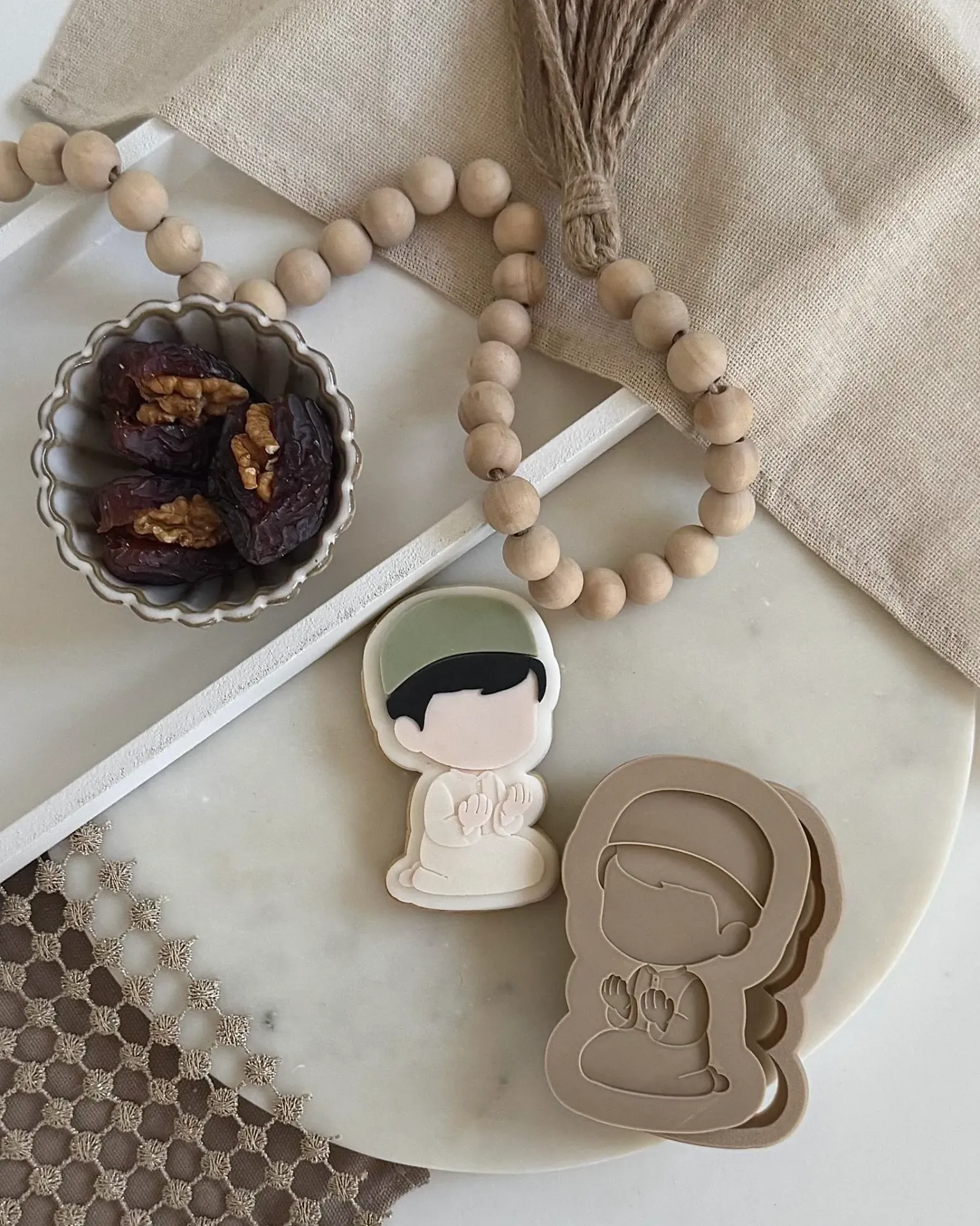 Petit Garcon en Prière