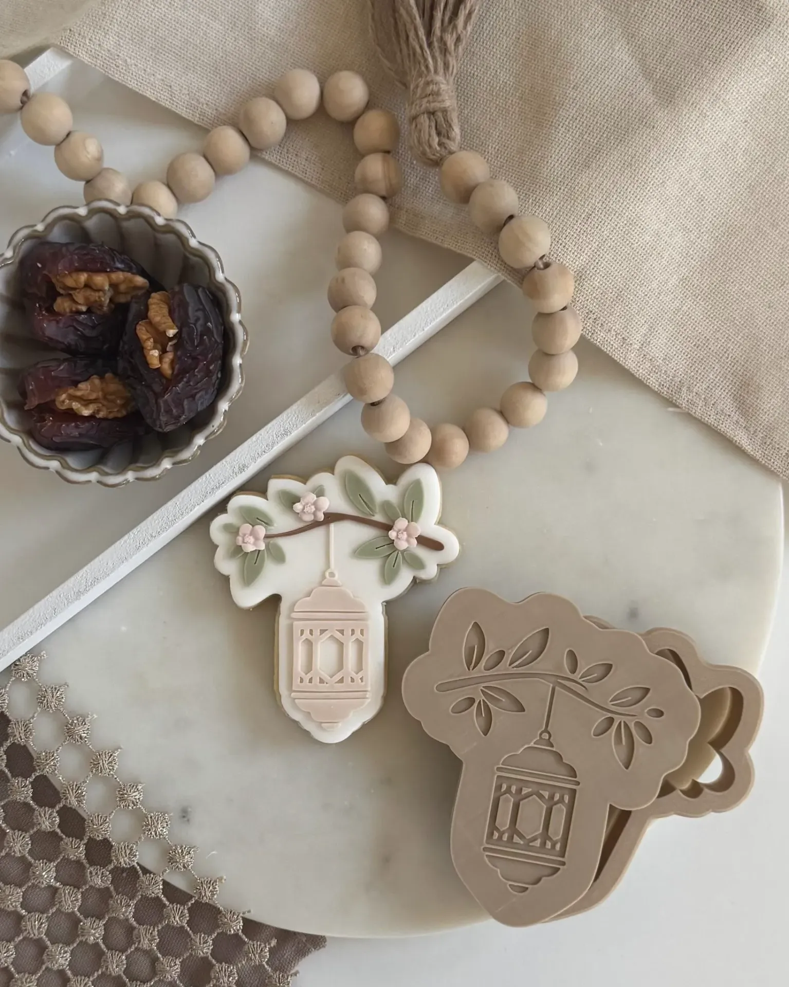 Lanterne Suspendue et Fleurie (Duo)