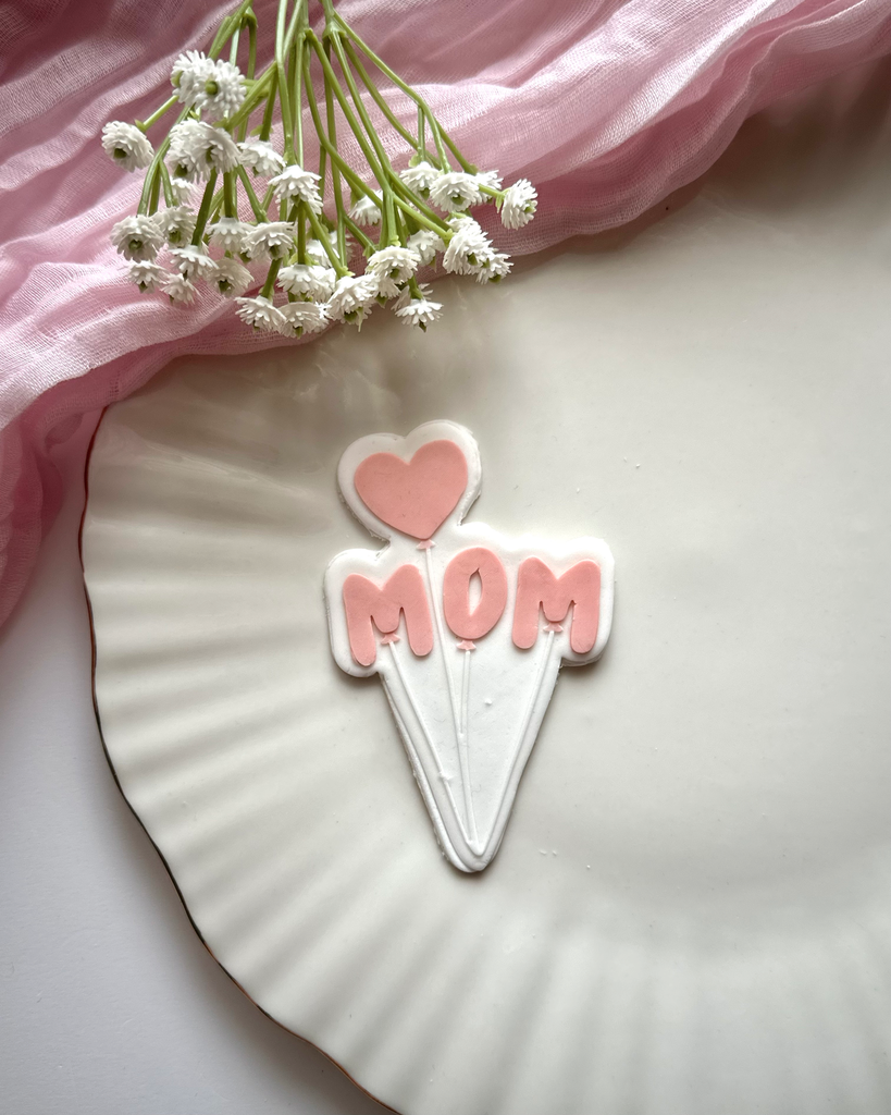 Bouquet de Ballons "MOM"