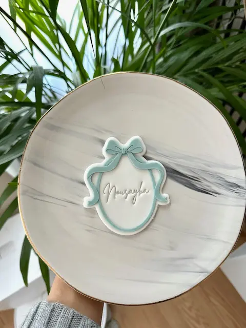 Médaillon au ruban (Duo)