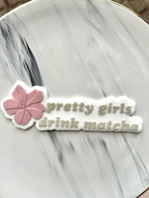 Pretty Girls drink Matcha (Duo)